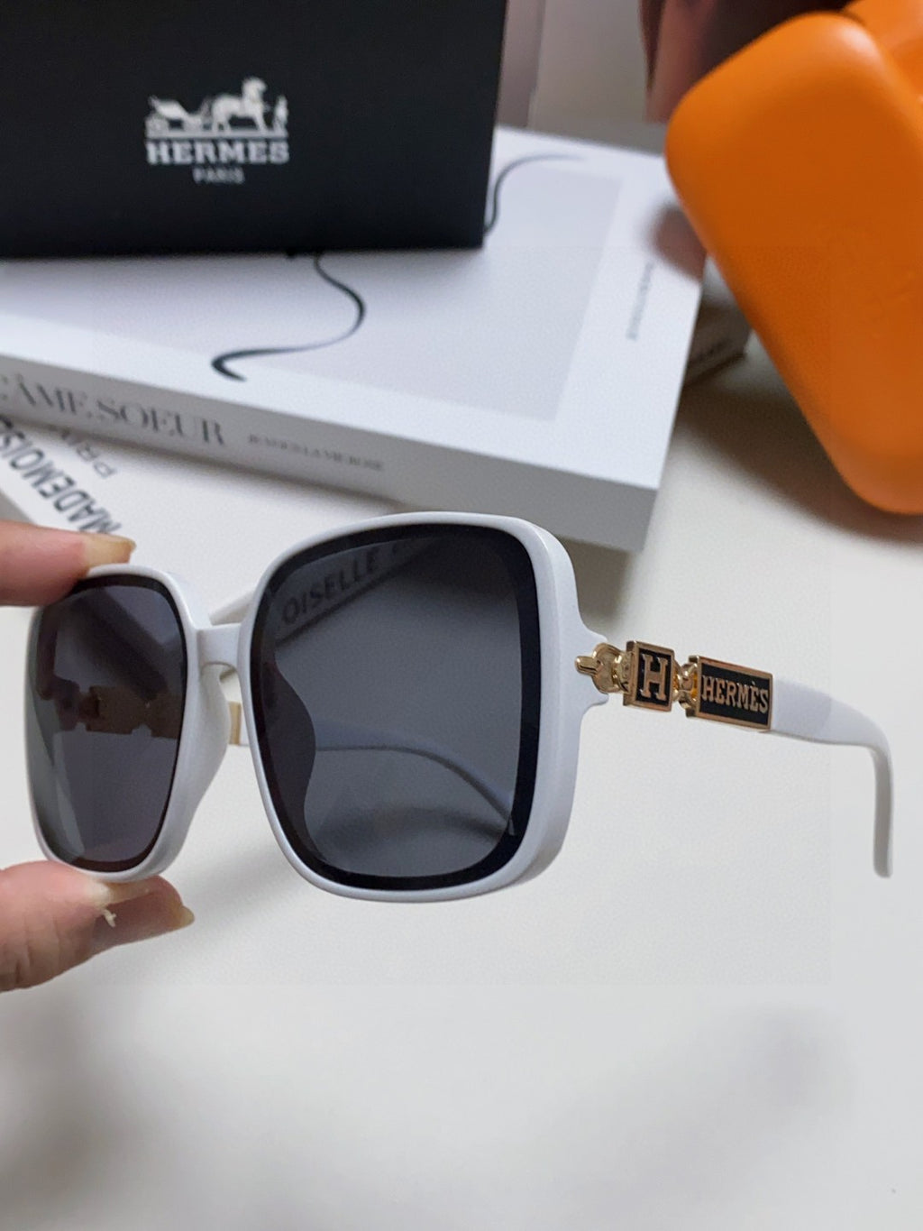 Hermès Polarized Square Black Lens Sunglasses for Women - 358920 - detail image 5