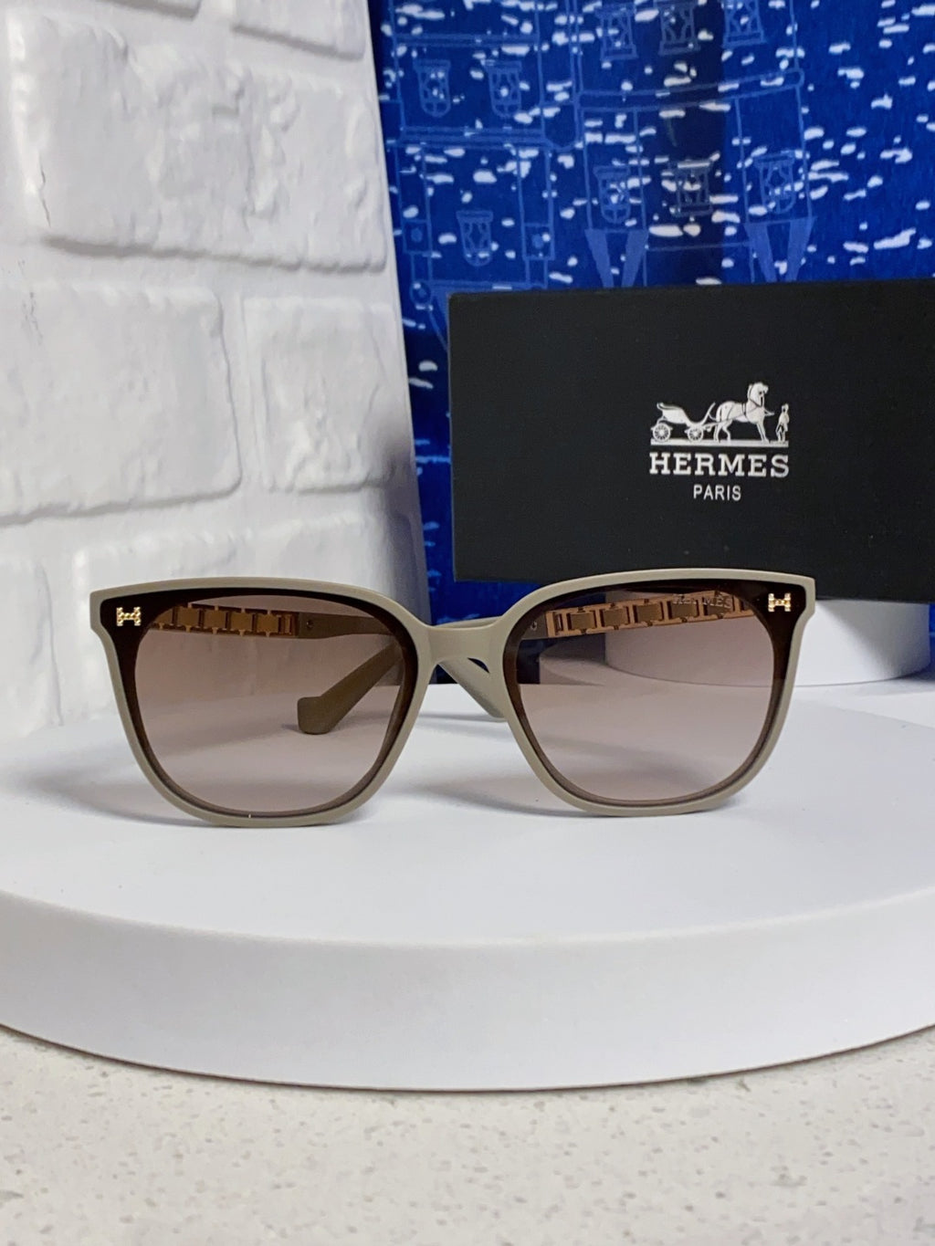Hermès Fashion Brown Lens Sunglasses for Women - 358934 - detail image 2