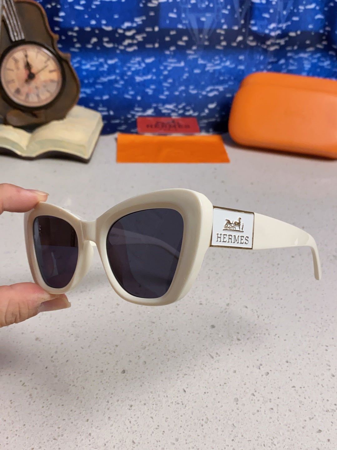 Hermès Cat-Eye Silver Lens Sunglasses for Men & Women - 358923 - detail image 6