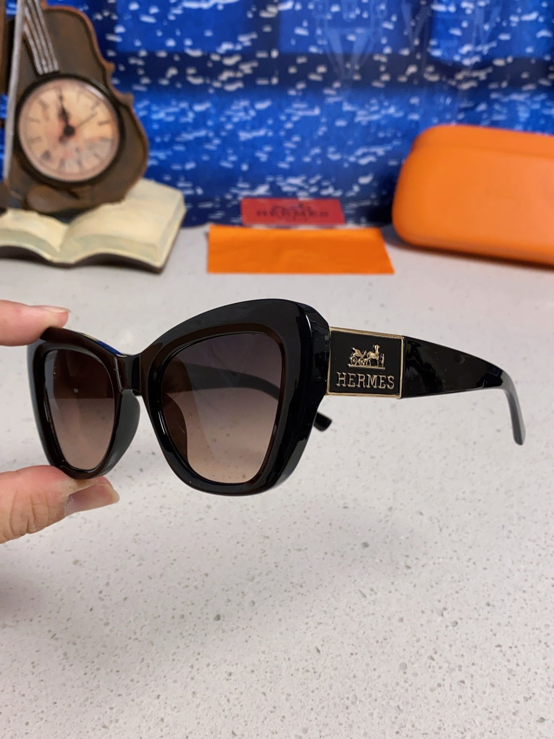 Hermès Cat-Eye Silver Lens Sunglasses for Men & Women - 358925 - detail image 6