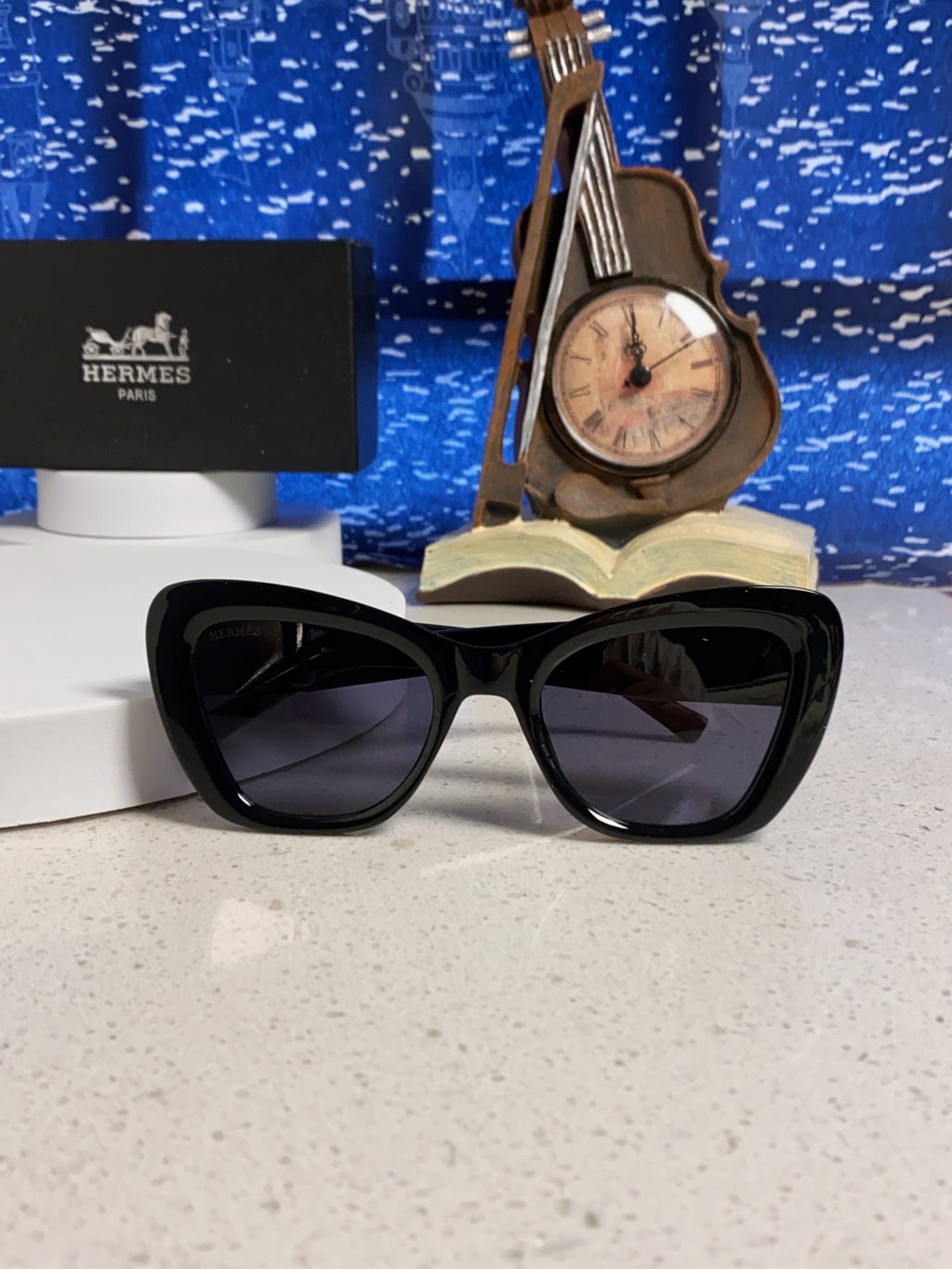 Hermès Cat-Eye Black Lens Sunglasses for Men & Women - 358926 - detail image 9